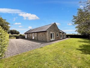 Side external- click for photo gallery